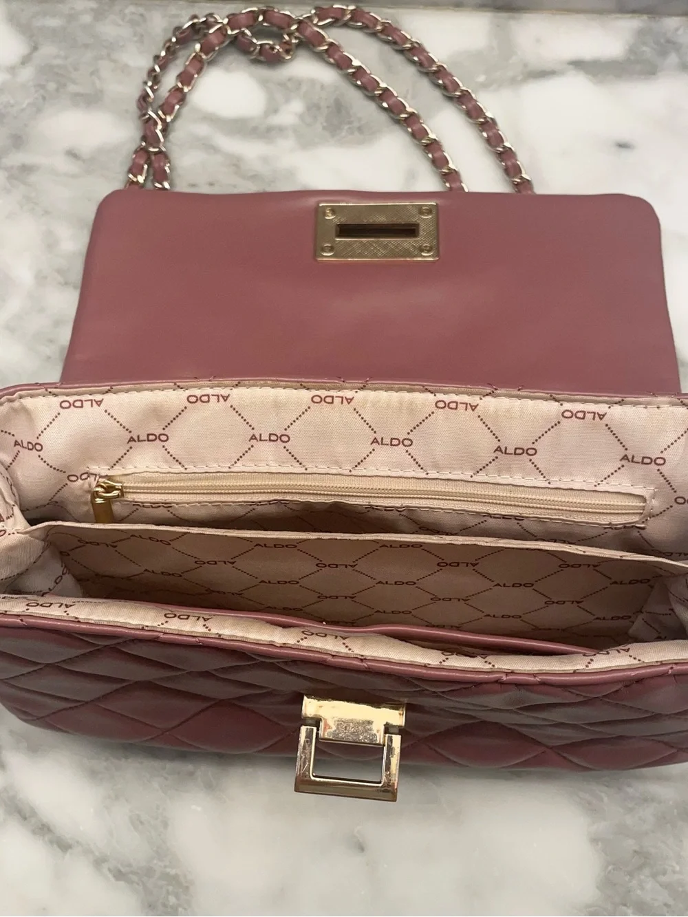 Aldo Quilted Mauve Shoulder Bag with Gold Chain Strap